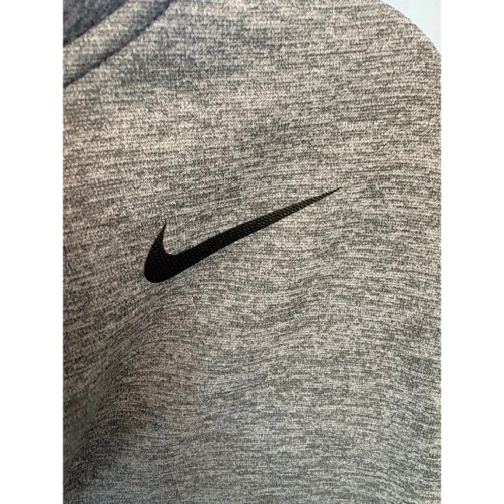 Nike Dri-FIT Womens Quarter Zip Fleece Pullover Heather Gray Size Medium AS IS